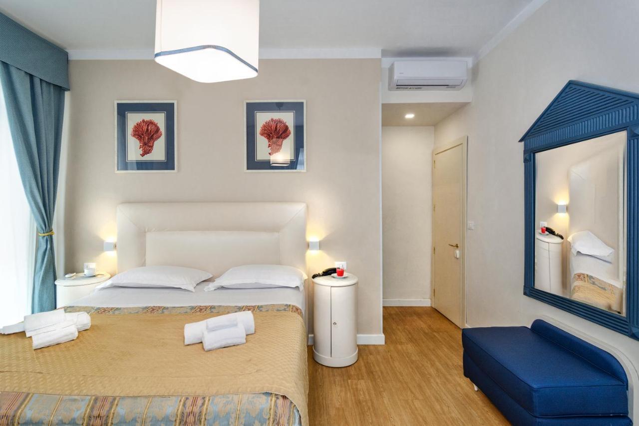 Hotel La Pace ヴィアレッジョ エクステリア 写真